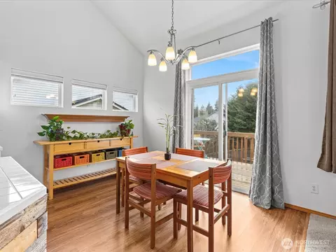 Dining - 14320 53rd Ave SE, Everett, WA 98208 photo 1 of 2