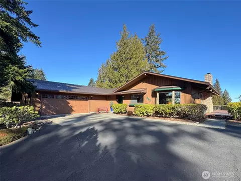 282 Woodland Dr, Sequim, WA 98382