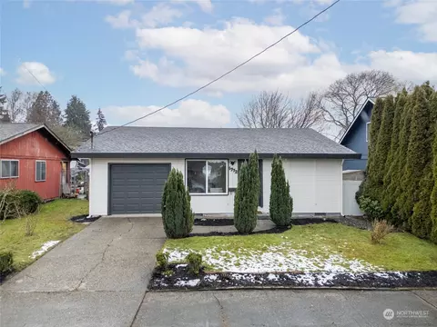 1772 S 45th St, Tacoma, WA 98418