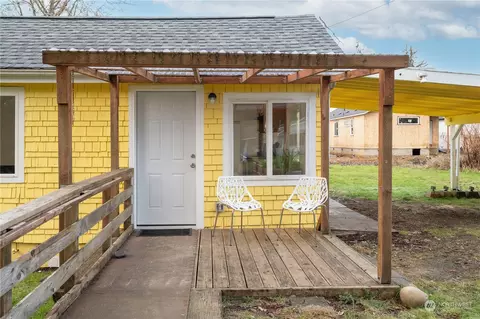 220 W Lovett St, Aberdeen, WA 98520