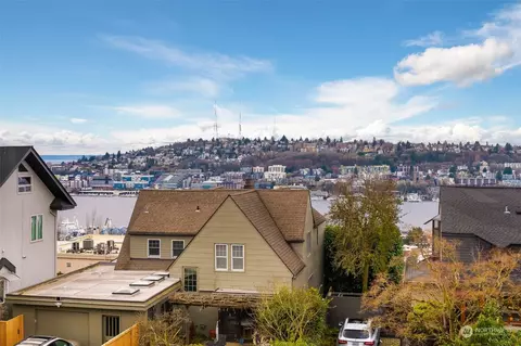 2016 Broadway E #D, Seattle, WA 98102 photo 6