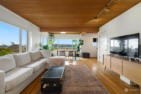 2016 Broadway E #D, Seattle, WA 98102 photo 7