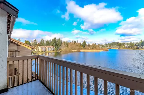 1018 S 312th St #536, Federal Way, WA 98003