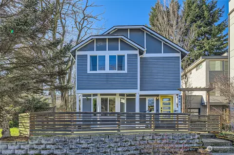 8241 20th Ave NE, Seattle, WA 98115
