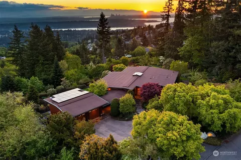 5215 146th Ave SE, Bellevue, WA 98006
