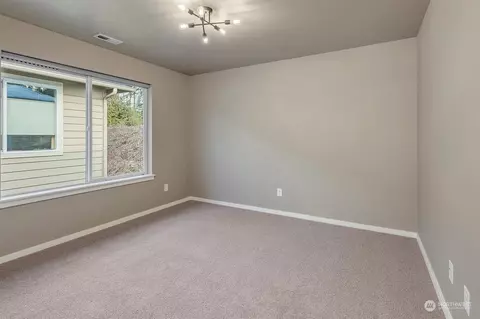 16927 42nd Dr SE, Bothell, WA 98012 photo 17