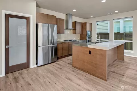 16927 42nd Dr SE, Bothell, WA 98012 photo 2