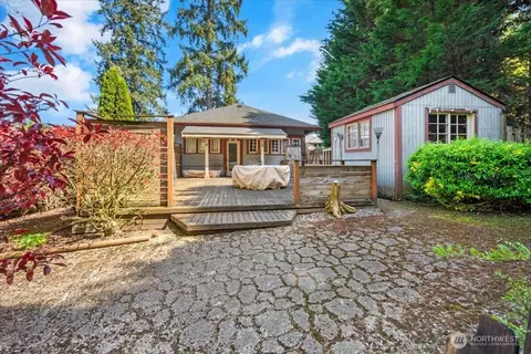 Exterior - 17505 Eason Ave, Bothell, WA 98011 photo 3 of 6