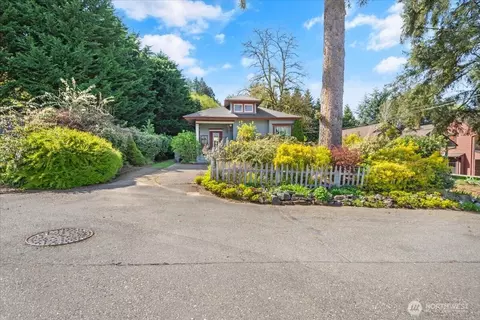 Exterior - 17505 Eason Ave, Bothell, WA 98011 photo 6 of 6