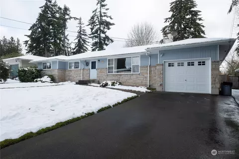 7112 190th St SW, Lynnwood, WA 98036