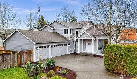 8210 234th St SW, Edmonds, WA 98026