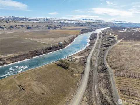 624 Monse River Rd, Brewster, WA 98812