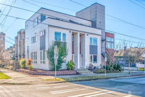 4201 SW Dakota St, Seattle, WA 98116