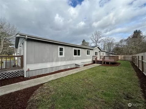 926 H St, Vader, WA 98593