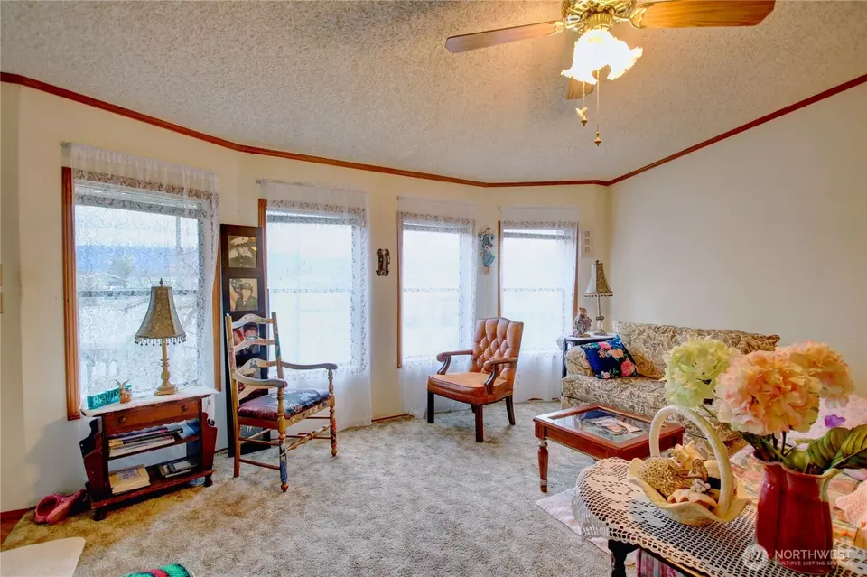  1801 N 32nd Pl, Mount Vernon, WA 98273 photo 4