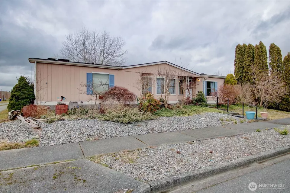  1801 N 32nd Pl, Mount Vernon, WA 98273 photo 1