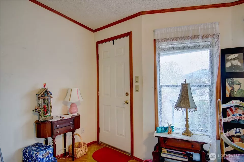  1801 N 32nd Pl, Mount Vernon, WA 98273 photo 2