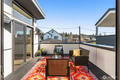 Exterior - 1806 24th Ave S, Seattle, WA 98144 photo 4 of 7