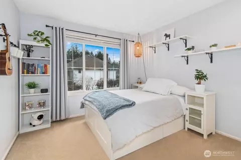 Bedroom - 3020 215th St SE, Bothell, WA 98021 photo 4 of 4