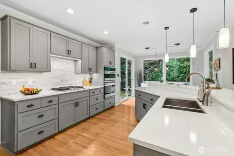 Kitchen - 3020 215th St SE, Bothell, WA 98021 photo 3 of 4