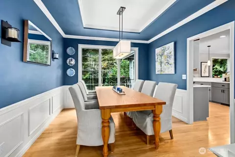 Dining - 3020 215th St SE, Bothell, WA 98021 photo 1 of 2