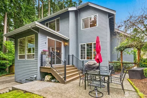 Exterior - 3020 215th St SE, Bothell, WA 98021 photo 6 of 8
