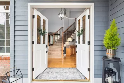Entry Way - 3020 215th St SE, Bothell, WA 98021 photo 1 of 2