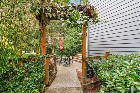 Exterior - 3020 215th St SE, Bothell, WA 98021 photo 2 of 8
