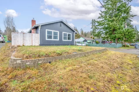 2518 NE Franklin St, Bremerton, WA 98310
