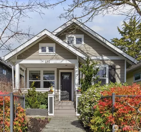 120 NE 52nd St, Seattle, WA 98105