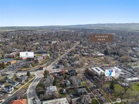 View/Area - 309 E Birch St, Walla Walla, WA 99362 photo 1 of 2