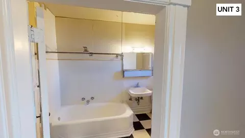 Bath - 309 E Birch St, Walla Walla, WA 99362 photo 5 of 7