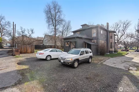 Exterior - 309 E Birch St, Walla Walla, WA 99362 photo 1 of 3