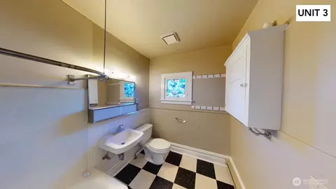 Bath - 309 E Birch St, Walla Walla, WA 99362 photo 6 of 7