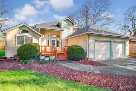 15213 111th Avenue Ct E, Puyallup, WA 98374