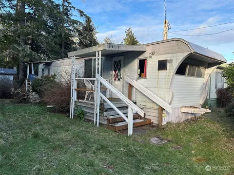 1801 195th St, Long Beach, WA 98631