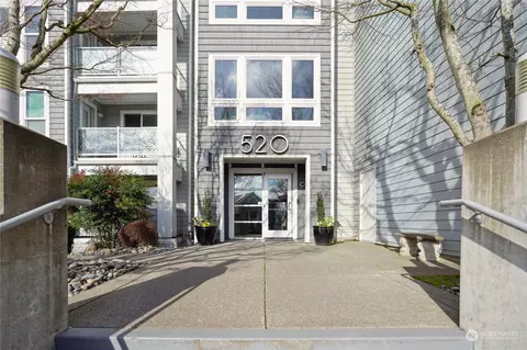 520 SE Columbia River Dr #124, Vancouver, WA 98661
