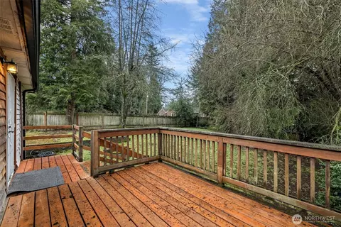 Exterior - 6310 Berkshire Dr, Everett, WA 98203 photo 3 of 6