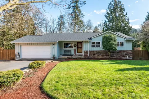 147 E Canyon View Dr, Longview, WA 98632