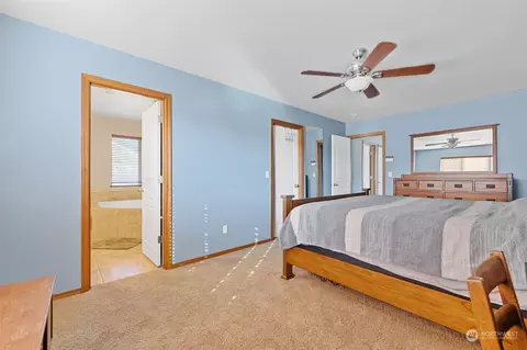 Bedroom - 113 Williams Blvd NE, Orting, WA 98360 photo 8 of 8