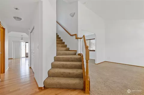 Entry Way - 113 Williams Blvd NE, Orting, WA 98360 photo 1 of 1
