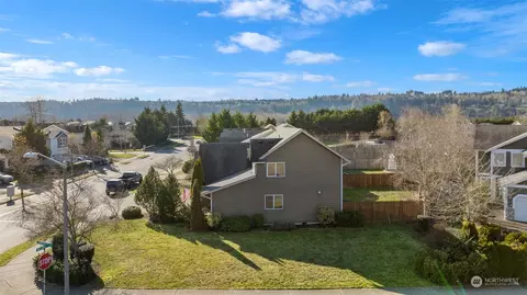 View/Area - 113 Williams Blvd NE, Orting, WA 98360 photo 3 of 6