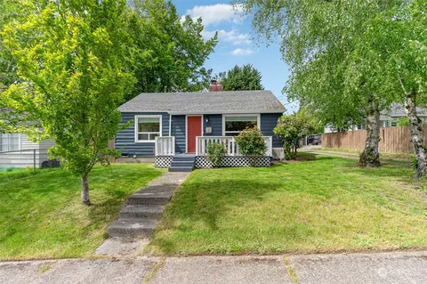 5258 S Cloverdale Pl, Seattle, WA 98118