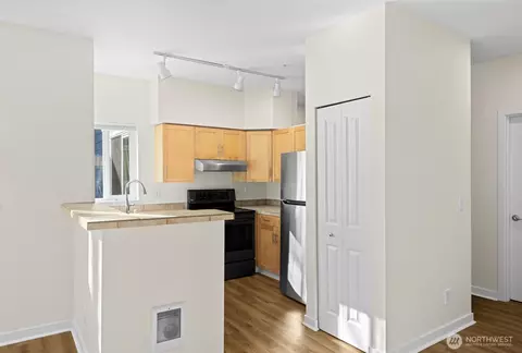 Kitchen - 3906 243rd Pl SE #P-201, Bothell, WA 98021 photo 4 of 4