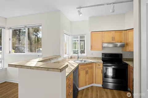 Kitchen - 3906 243rd Pl SE #P-201, Bothell, WA 98021 photo 1 of 4