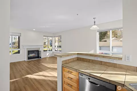 Living - 3906 243rd Pl SE #P-201, Bothell, WA 98021 photo 4 of 4