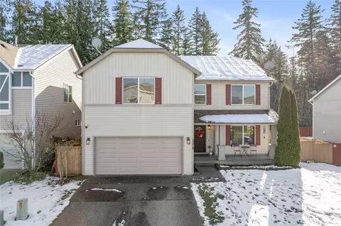 2218 SW Siskin Cir, Port Orchard, WA 98367