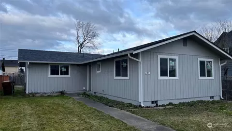 911 E 64th St, Tacoma, WA 98404