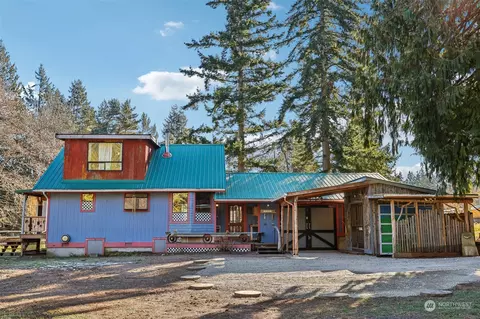 3233 Bernie Rd, Camano Island, WA 98282