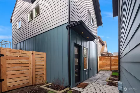 1436 22nd Ave, Seattle, WA 98122